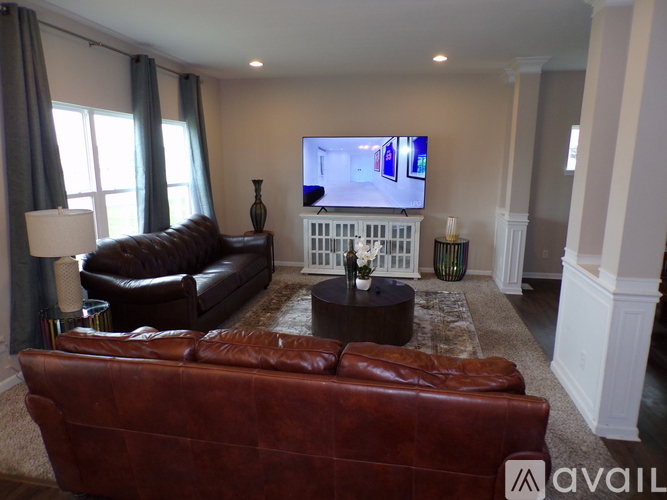11665 Georgia Street 4 Beds Single Family Home for Rent - Photo gallery 4