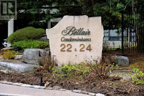 708 - 22 HANOVER ROAD 3 Beds Apartment for Rent
