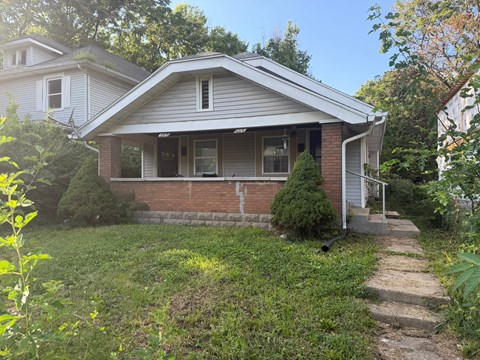 638 Eugene Street 3 Beds Apartment for Rent