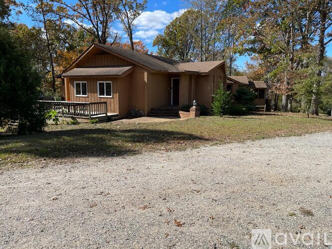2707 River Road West 3 Beds Single Family Home for Rent - Photo gallery 3