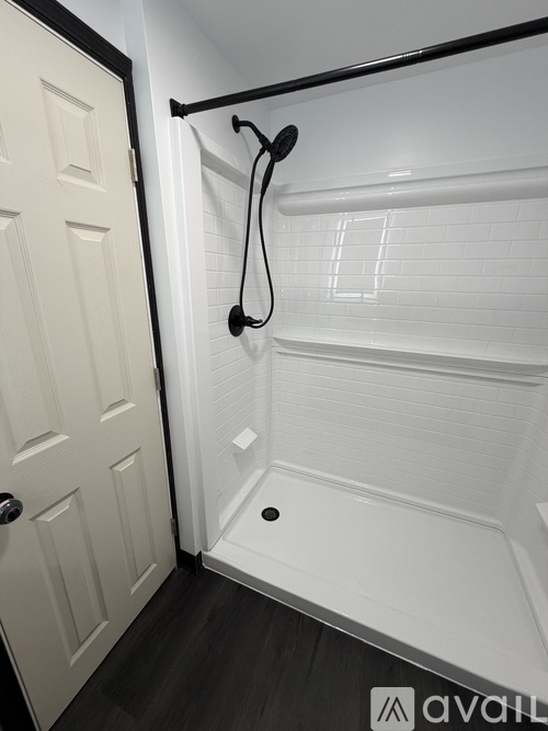 50 S Locust St 2 Beds Single Family Home for Rent - Photo gallery 2