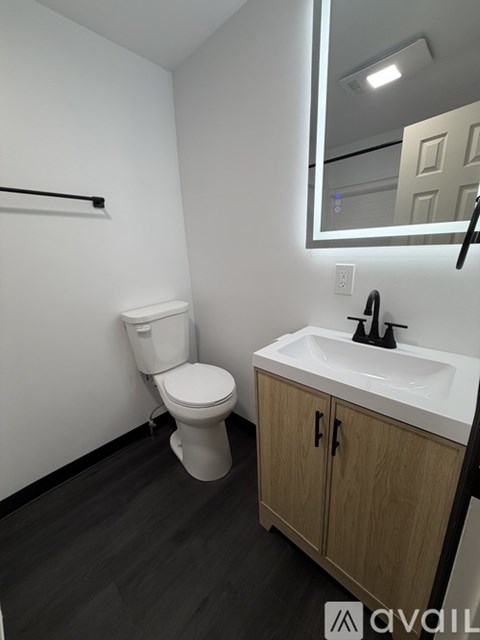 50 S Locust St 2 Beds Apartment for Rent