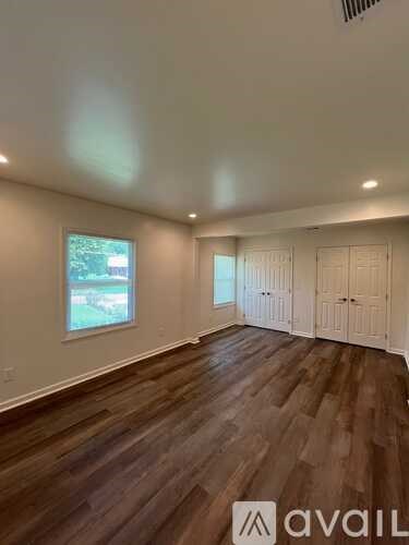 2314 Mark Trail 3 Beds Apartment for Rent