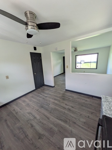 1001 Main St 3 Beds Single Family Home for Rent - Photo gallery 4