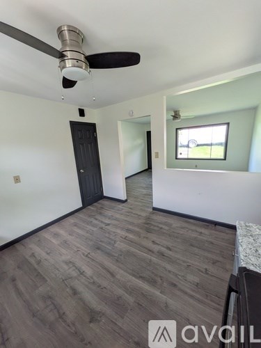 1001 Main St 3 Beds Apartment for Rent