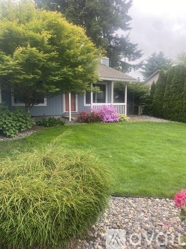 3107 Northeast 51St Street 3 Beds Apartment for Rent