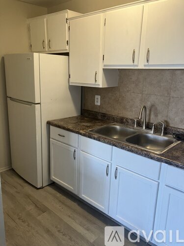 20490 Schaefer Highway 1 Apartment for Rent - Photo gallery 3