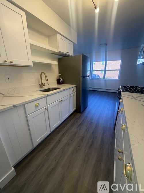 556 Washington Ave 1 Apartment for Rent - Photo gallery 2