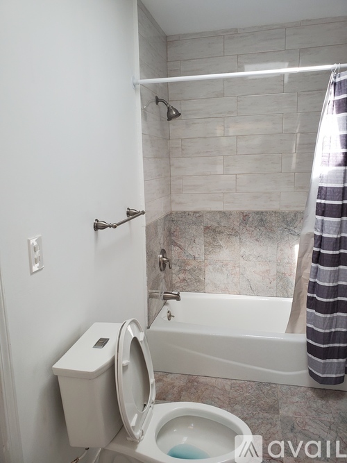 22720 Napa Street Studio Single Family Home for Rent - Photo gallery 5