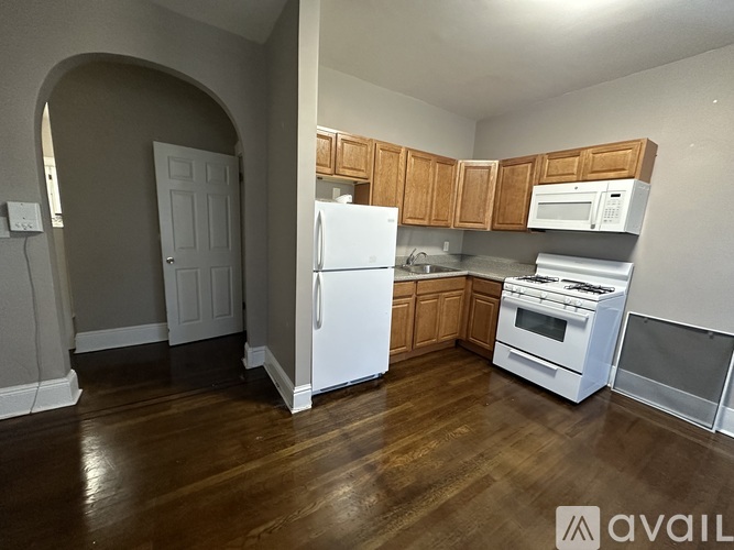 35 E Tryon Ave 1 Apartment for Rent - Photo gallery 1