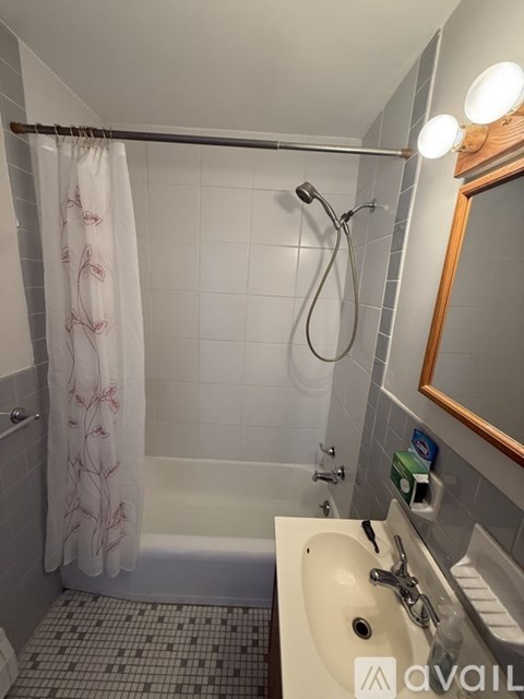 1000 East Ave 1 Apartment for Rent