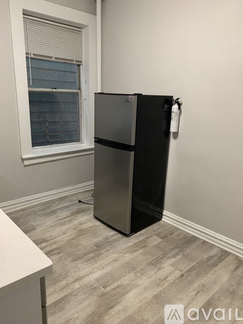 332 61St St 1 Apartment for Rent