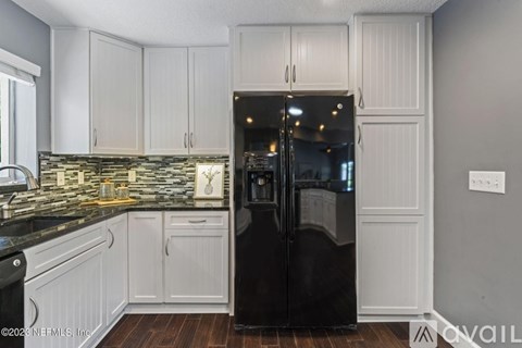 1014 8Th Avenue North 3 Beds Apartment for Rent
