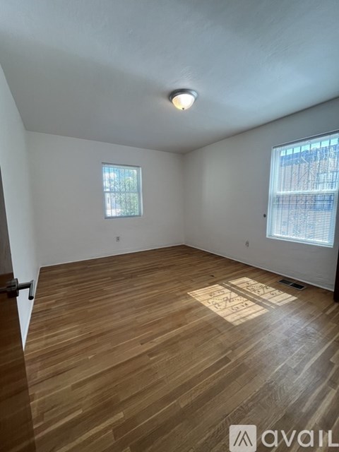 801 Valencia Drive Southeast 3 Beds Apartment for Rent