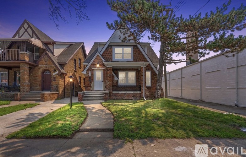 17126 Roselawn Street 4 Beds Single Family Home for Rent - Photo gallery 1
