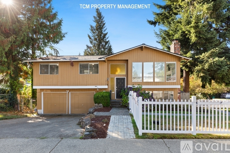 2922 168th St SE 3 Beds Single Family Home for Rent - Photo gallery 1