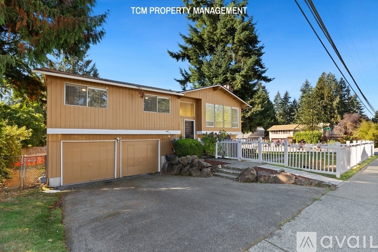 2922 168th St SE 3 Beds Single Family Home for Rent - Photo gallery 2