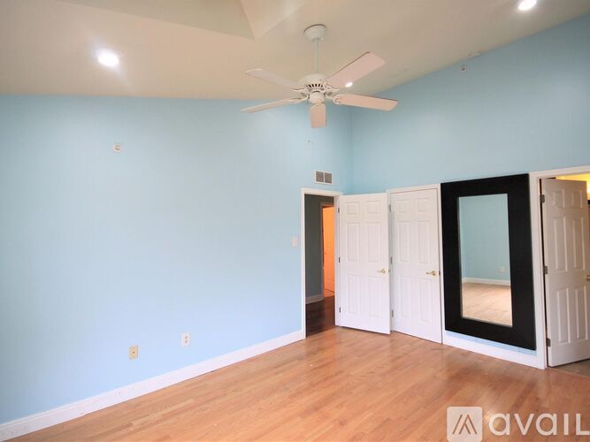 409 Dresher Woods Drive 2 Beds Condo for Rent - Photo gallery 4