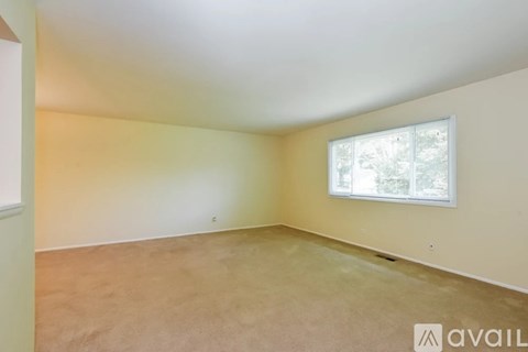 1572 Birch Ave 3 Beds Apartment for Rent