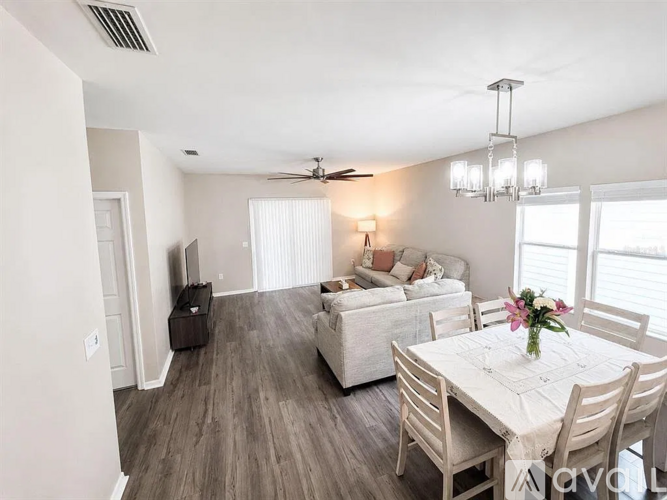 9964 NW 22nd Rd 3 Beds Single Family Home for Rent - Photo gallery 4