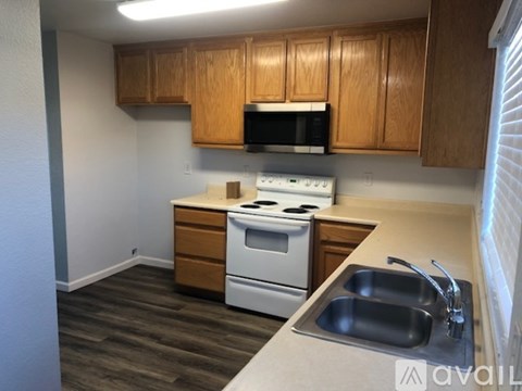 12403 Summers St 2 Beds Apartment for Rent