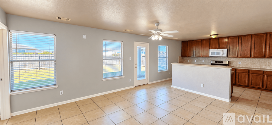 315 Remington Bridge Dr 6 Beds Single Family Home for Rent - Photo gallery 4