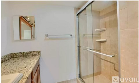 16 Royal Palm Way 2 Beds Apartment for Rent