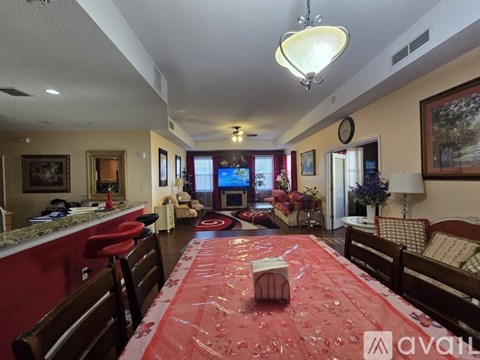 630 Wells CT 2 Beds Apartment for Rent