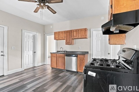 10 Kossuth St 2 Beds Apartment for Rent