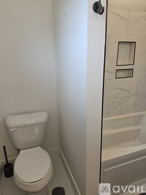 3 Mansfield Drive 3 Beds Single Family Home for Rent - Photo gallery 4