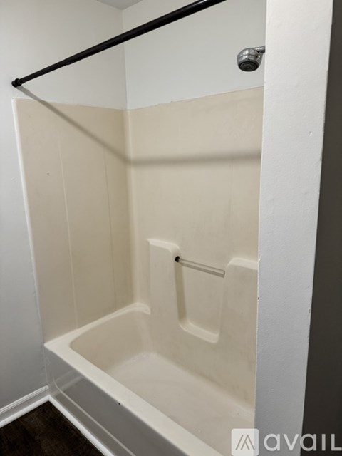 224 Minor Avenue 2 Beds Apartment for Rent
