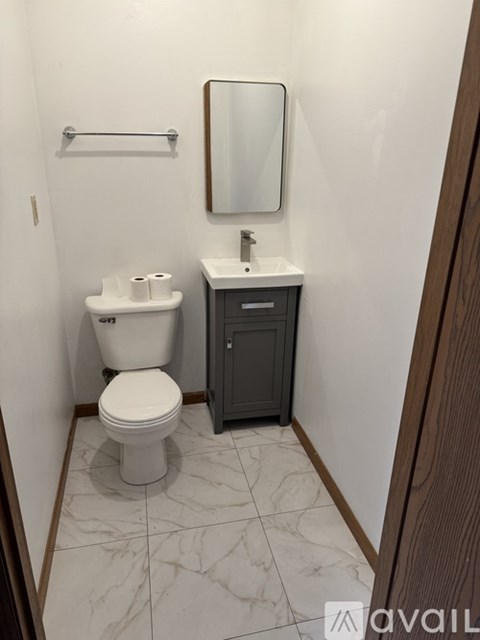 224 Minor Avenue 2 Beds Apartment for Rent