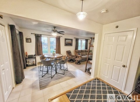 3 Leonard Avenue 2 Beds Apartment for Rent