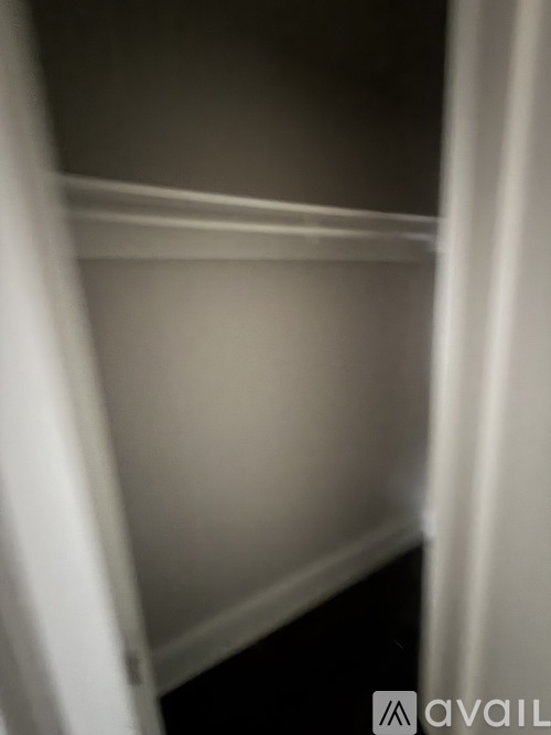 435 Westminster Ave 1 Apartment for Rent - Photo gallery 3