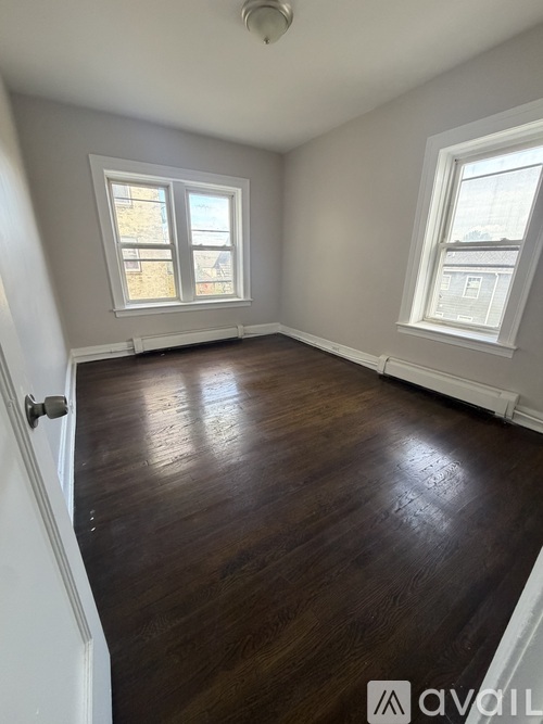 435 Westminster Ave 1 Apartment for Rent - Photo gallery 4