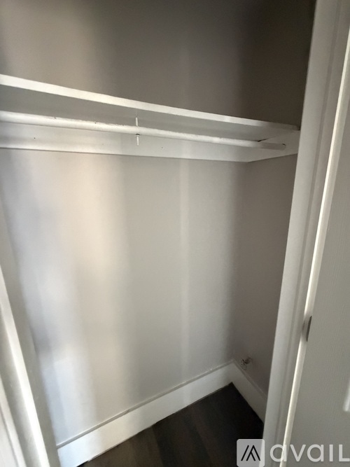 435 Westminster Ave 1 Apartment for Rent - Photo gallery 5