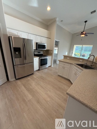 25833 Pebblecreek Drive 3 Beds Single Family Home for Rent - Photo gallery 4