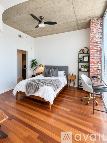 155 South Court Avenue 1 Condo for Rent - Photo gallery 3