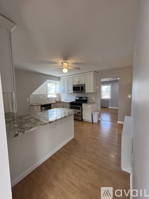 8-60 Forest Street 2 Beds Apartment for Rent - Photo gallery 1