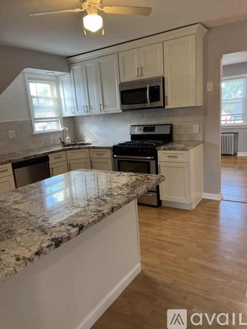 8-60 Forest Street 2 Beds Apartment for Rent