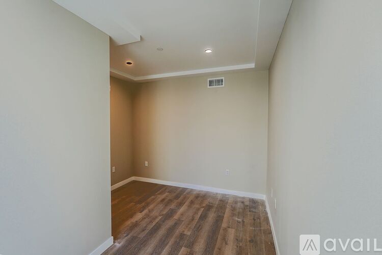 8837 Burnet Avenue 3 Beds Townhouse for Rent - Photo gallery 2