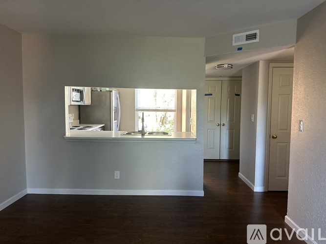 1996 Green Glen Drive 1 Condo for Rent - Photo gallery 2