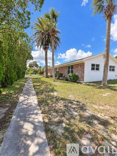 884 Derbyshire Road 4 Beds Apartment for Rent