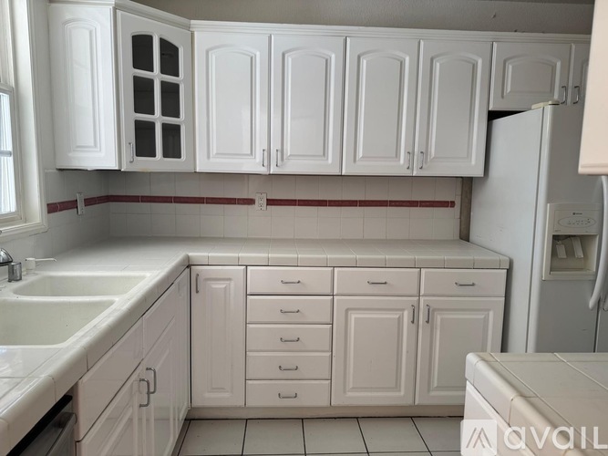 2272 Dogwood St 4 Beds Single Family Home for Rent - Photo gallery 3