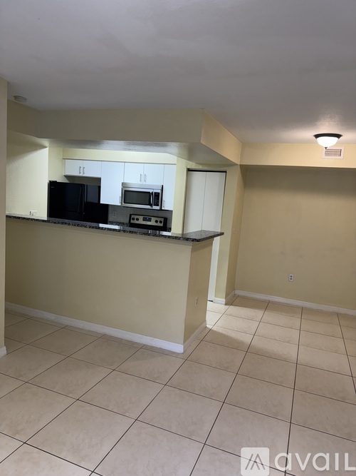 3008 Parkway Boulevard 2 Beds Apartment for Rent - Photo gallery 1