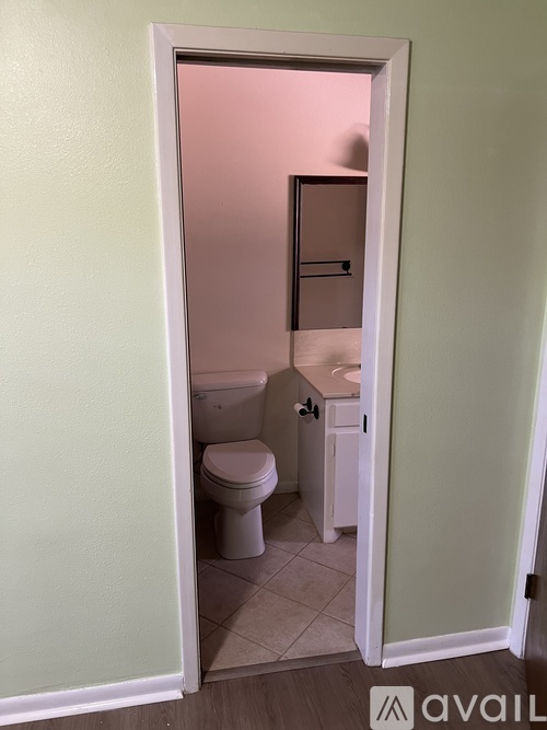 1221 Fairway Terrace 4 Beds Single Family Home for Rent - Photo gallery 3