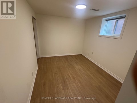 LOWER LEVEL - 91 CAMERON AVENUE 2 Beds Apartment for Rent