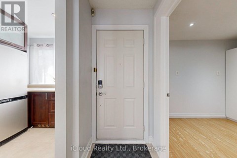 50 DENLOW DRIVE 3 Beds Apartment for Rent