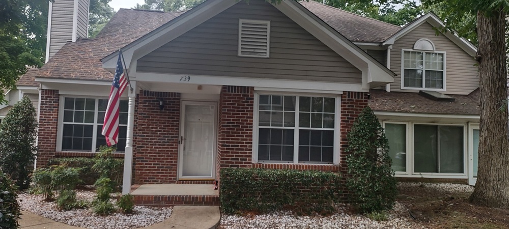 739 Mashie Court 2 Beds Apartment for Rent
