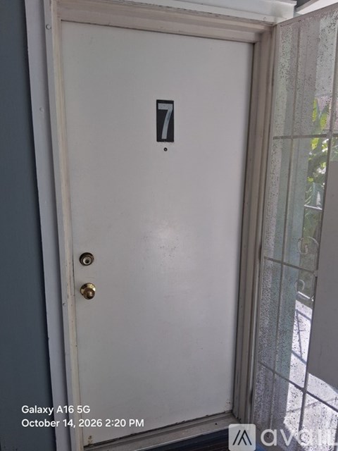 3139 Addison Street Studio Apartment for Rent